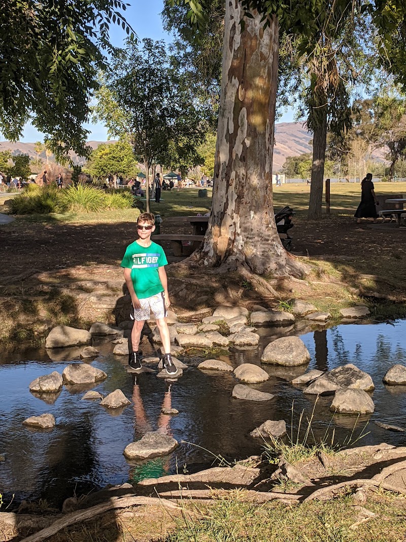 Stivers Lagoon gazebo parking lot photo 4