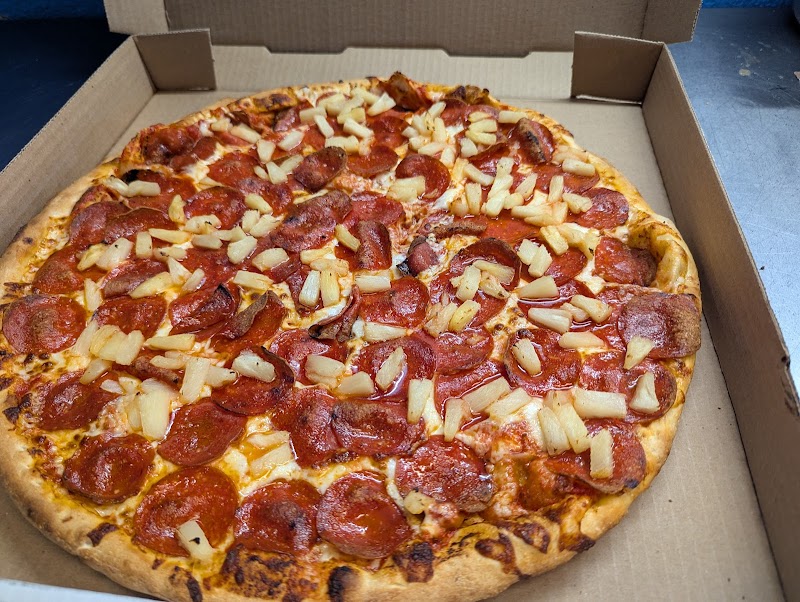 Gulfside Pizza & Subs photo 3