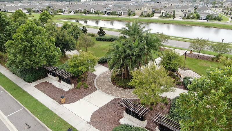 Lantern Park and West Pl photo 5