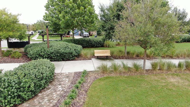 Lantern Park and West Pl photo 2