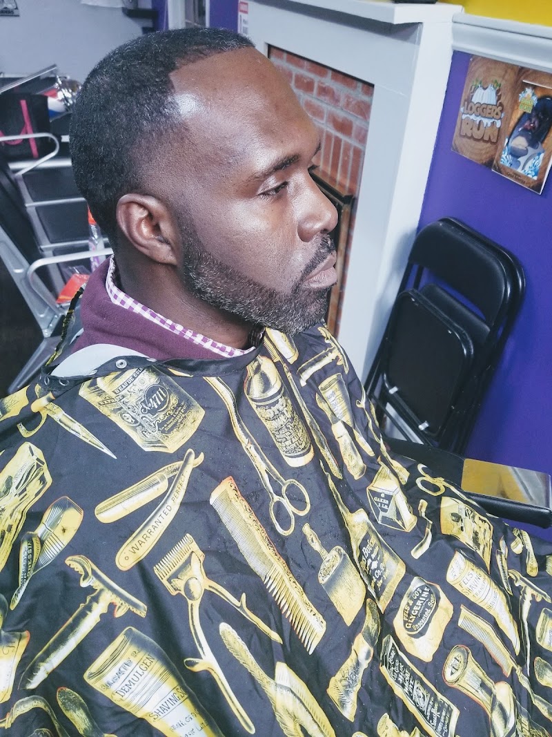 See's Barbershop photo 4