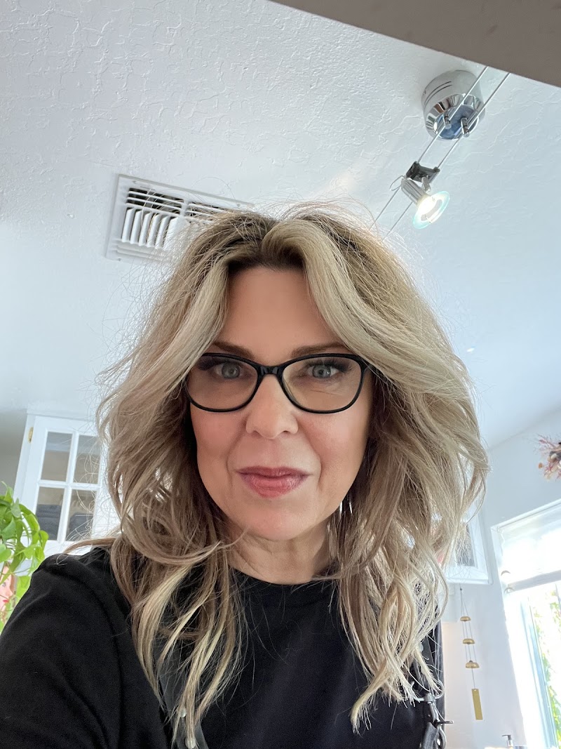 Photo of Sara Chappellet Beauty Atelier