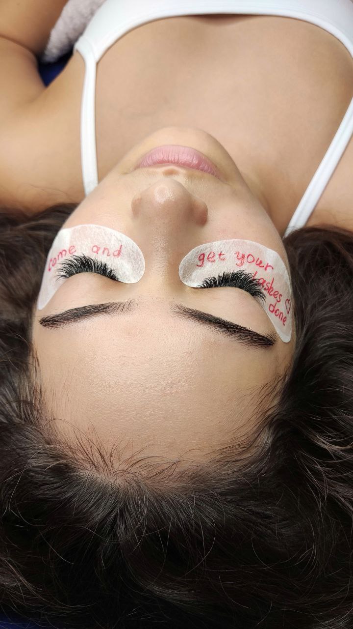 Dinara Isangildina Luxe Lashes photo 3