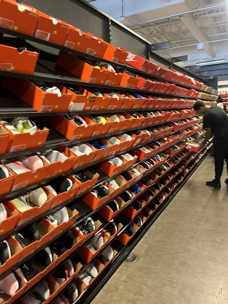 Nike Clearance Store - Orlando Marketplace photo 3