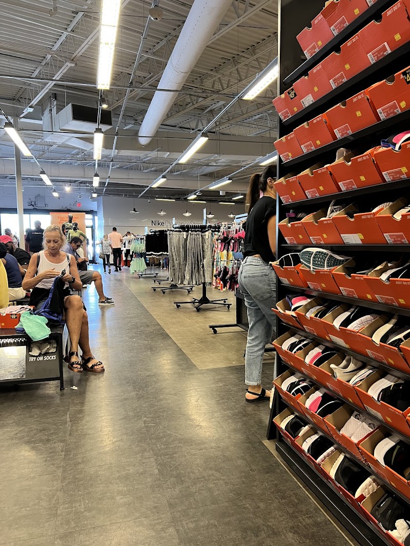 Nike Clearance Store - Orlando Marketplace photo 2