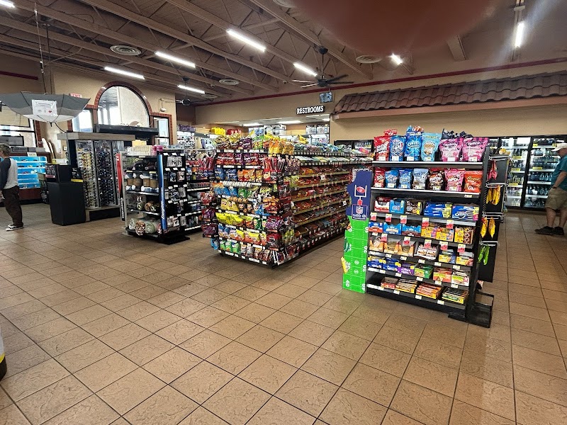 Love's Travel Stop photo 2