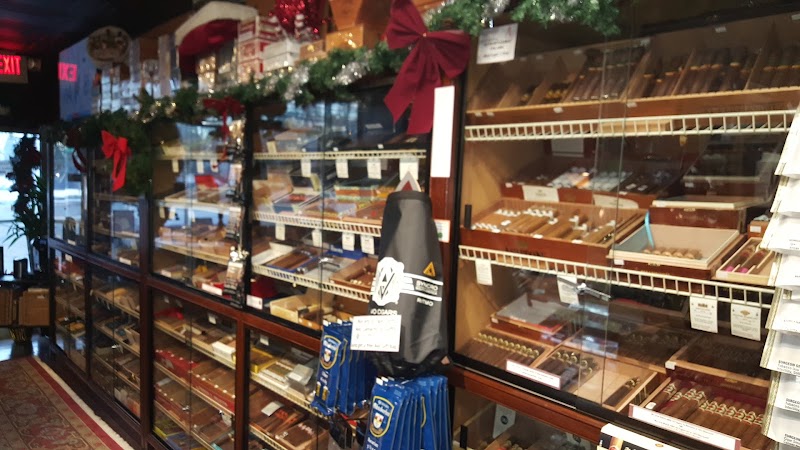 Euphoria Cigar and Hookah Lounge photo 5