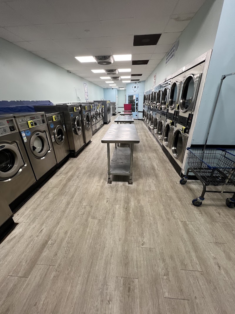 Photo of SUDS AND SURF LAUNDROMAT