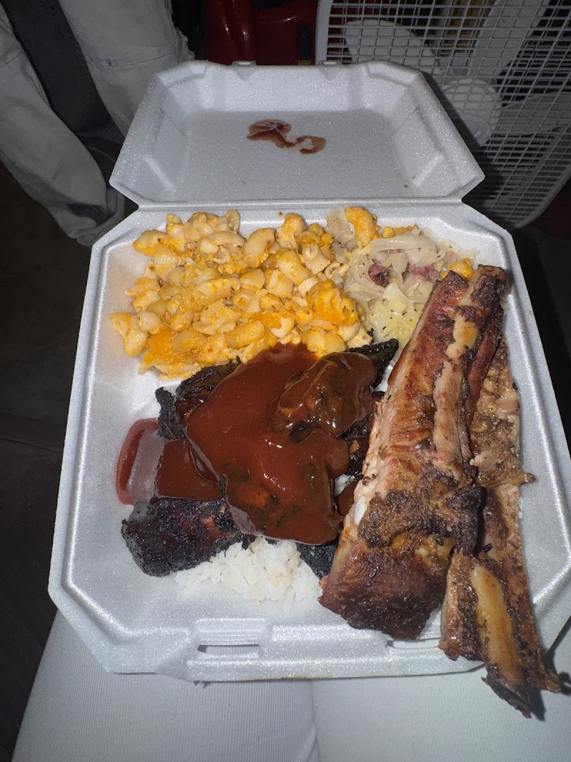 ALL IN ALL OUT CATERING LLC photo 3