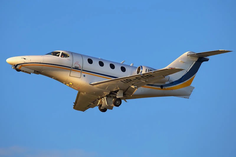 Flight King Charter Rental photo 2