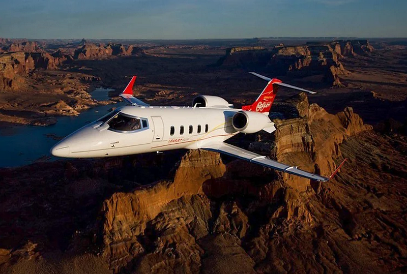 Flight King Charter Rental photo 4