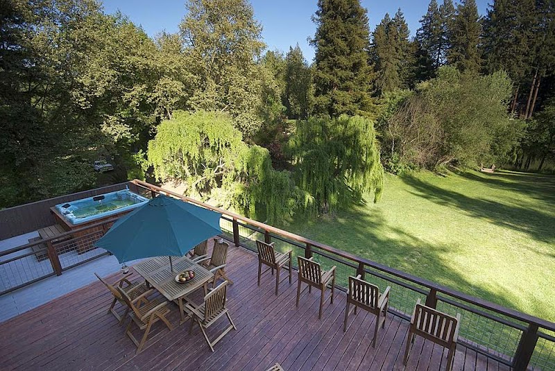 Guerneville Lodge photo 3