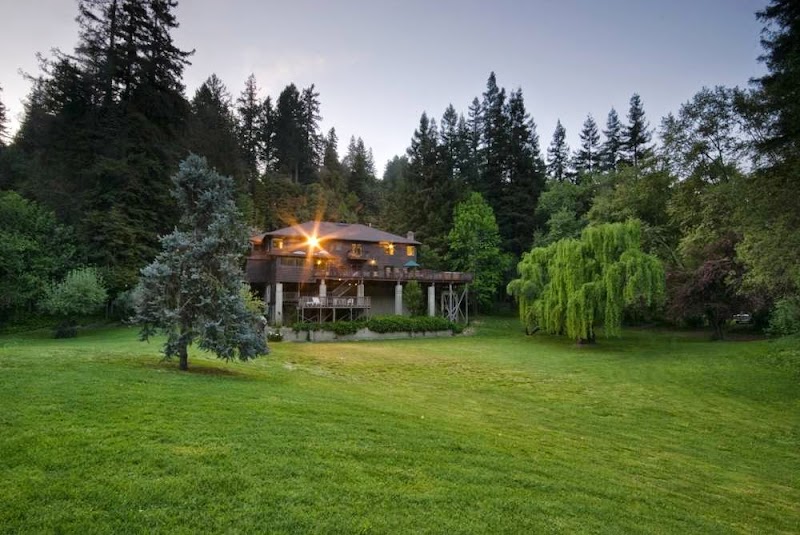 Photo of Guerneville Lodge