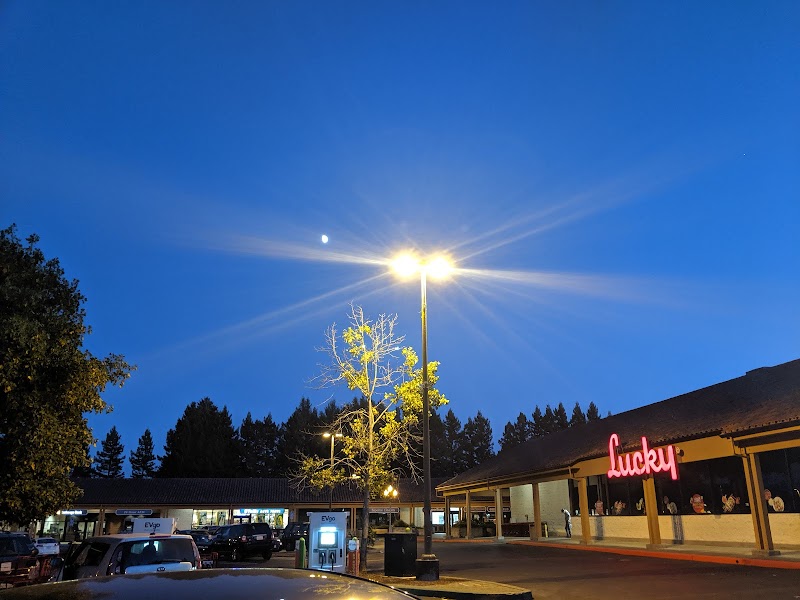 Photo of Redwood Marketplace