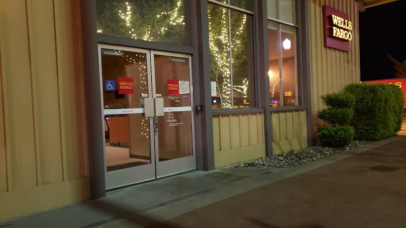 Wells Fargo ATM photo 3