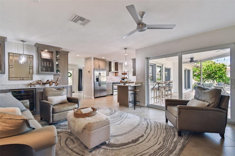 Clarke Realty photo 3