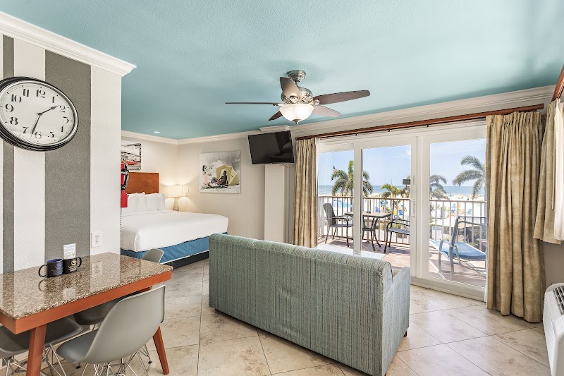 Plaza Beach Hotel - Beachfront Resort photo 4
