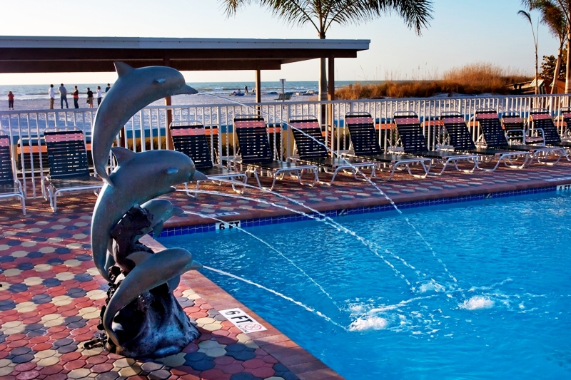 Plaza Beach Hotel - Beachfront Resort photo 2