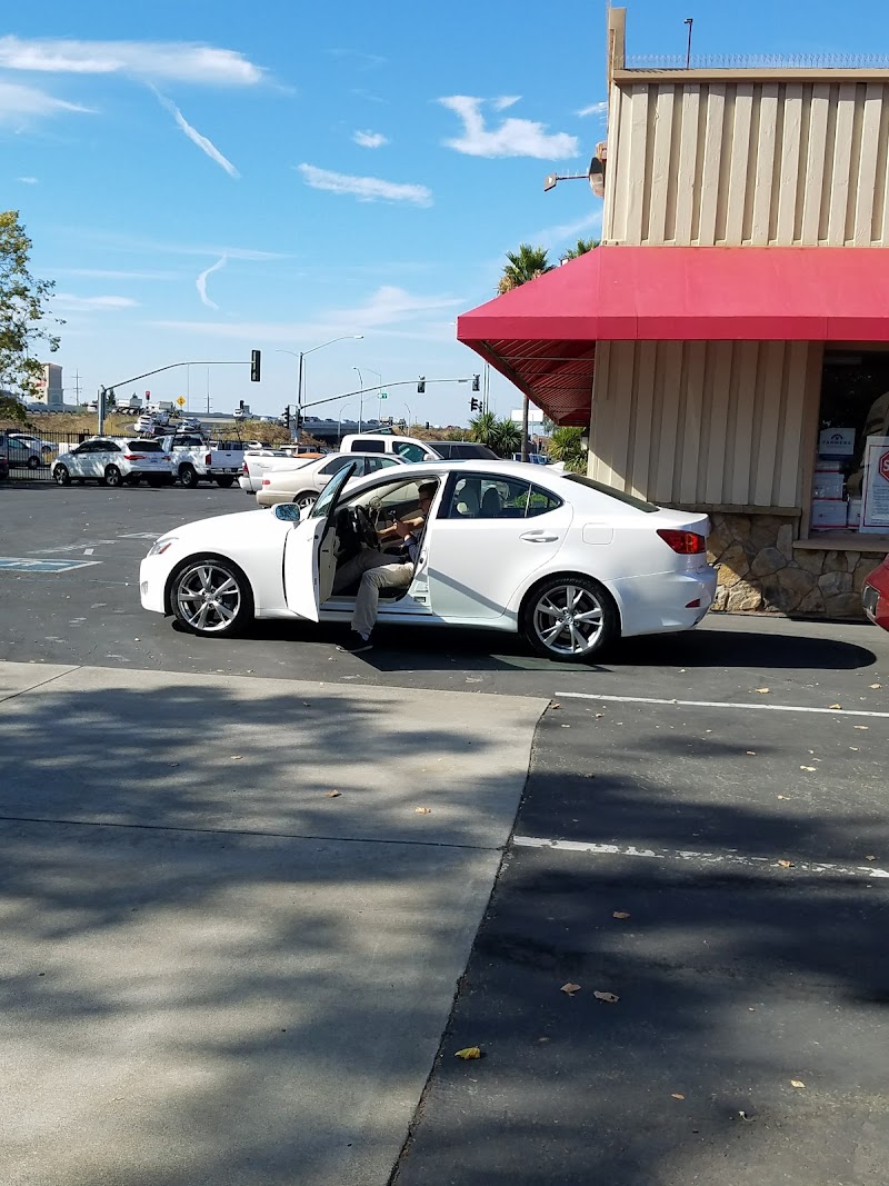 G&C Auto Body photo 3