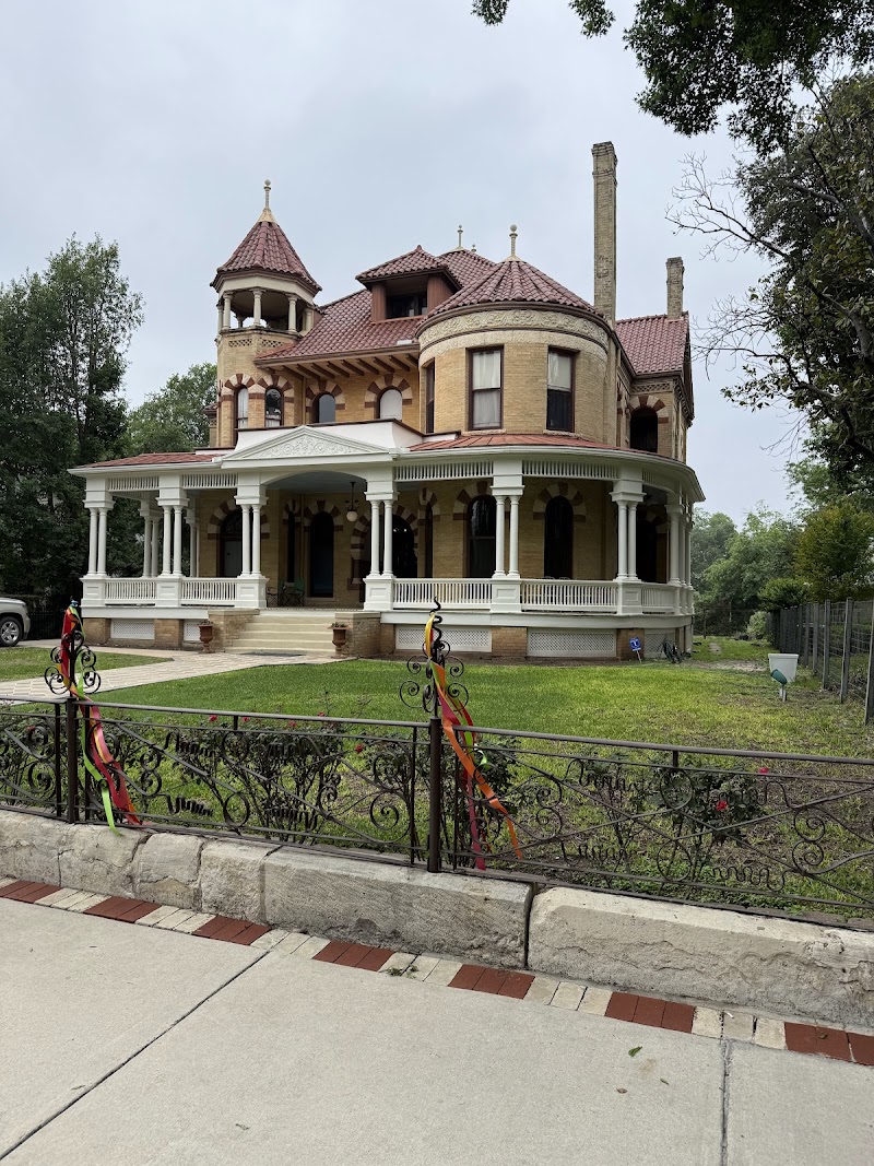 King William Historic District photo 2