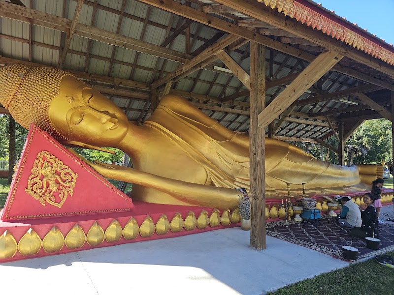 Wat Navaram Buddhist Temple photo 4