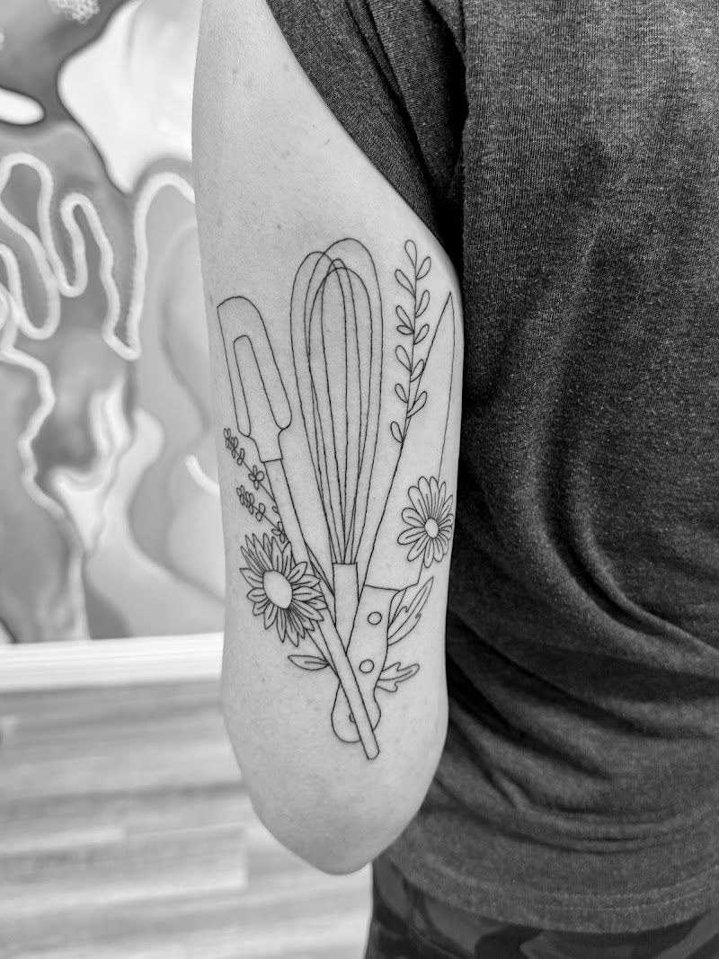 Serene Ink Tattoo Salon photo 4