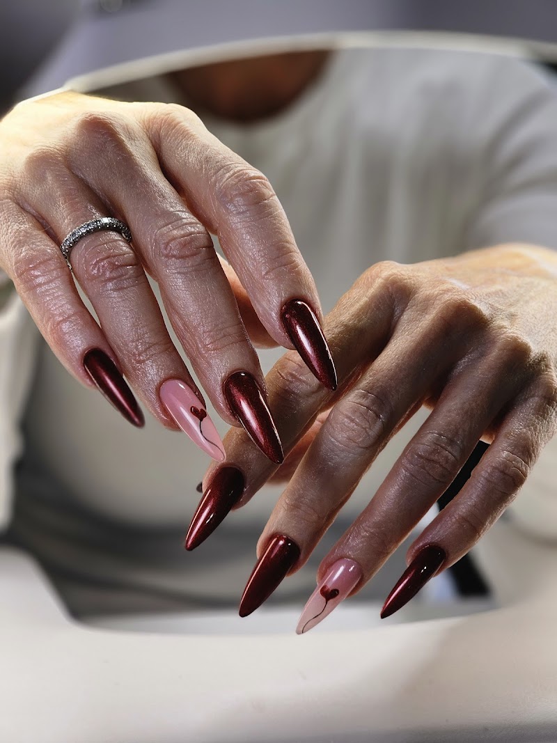 AGC Nails photo 3