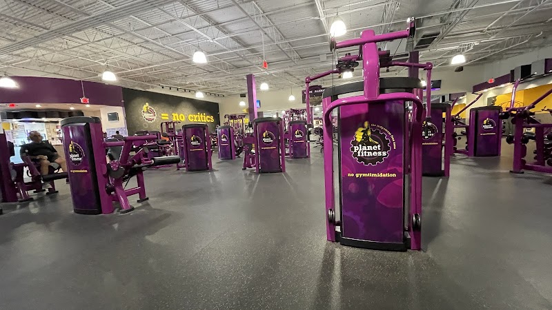 Planet Fitness photo 2