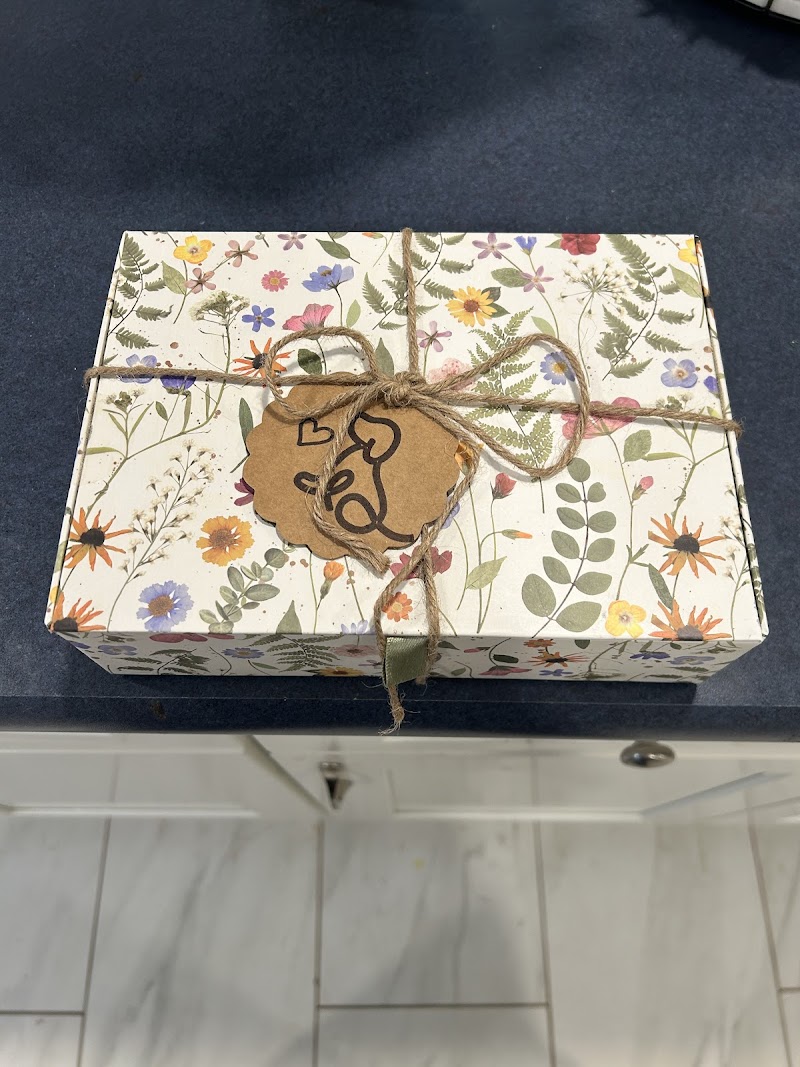 Apollo Beach Gift Boutique LLC photo 3
