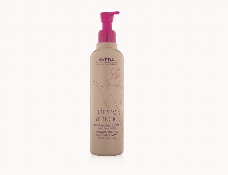 WHOLE AVEDA Salon Spa Largo