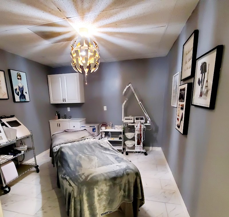 Essentials Massage and Facials of Clearwater photo 3