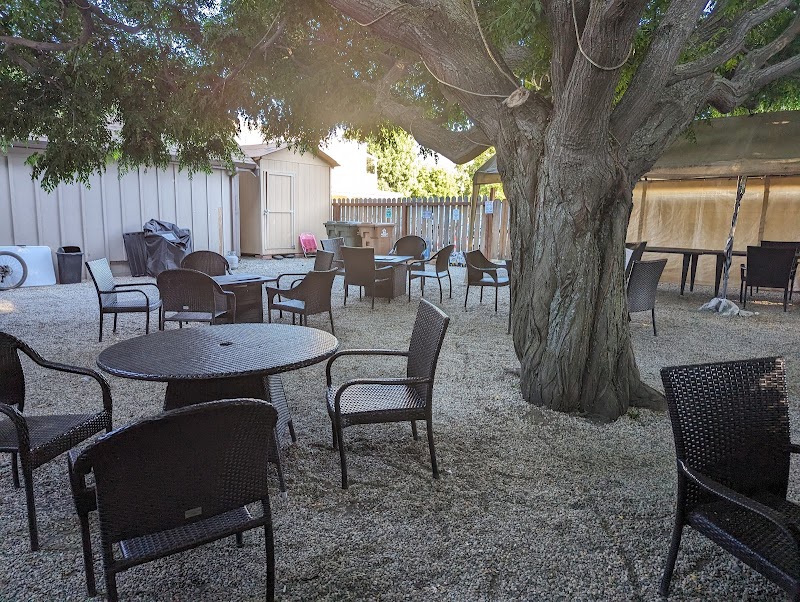 Clayton Club Saloon photo 5