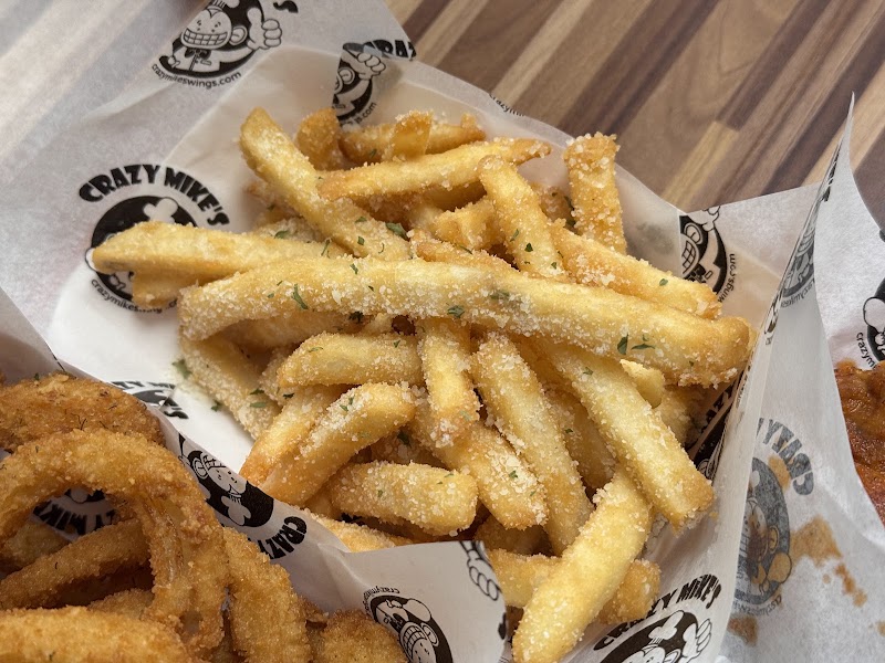 Crazy Mike's Wings - Goodyear, AZ photo 4