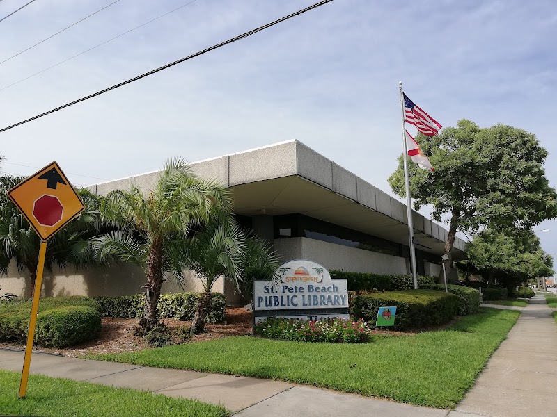 St. Pete Beach Public Library photo 3