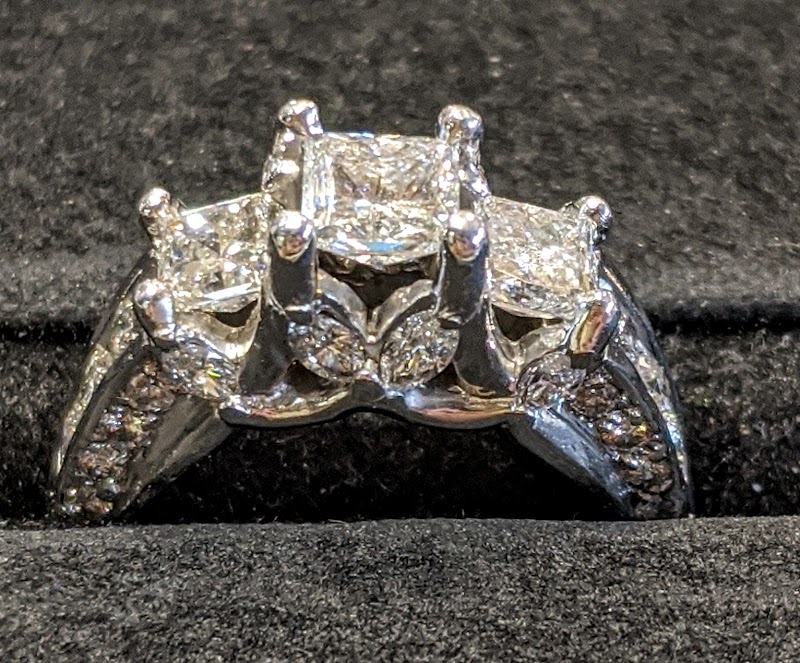 Earl of Diamonds photo 4