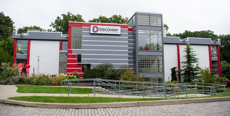 Photo of Sacred Heart University Discovery Science Center and Planetarium