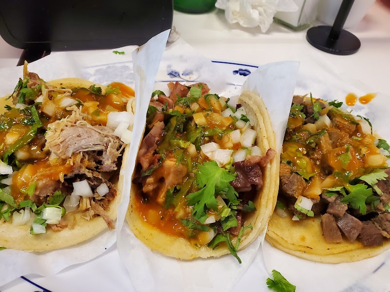 Taqueria El Sombrero photo 4