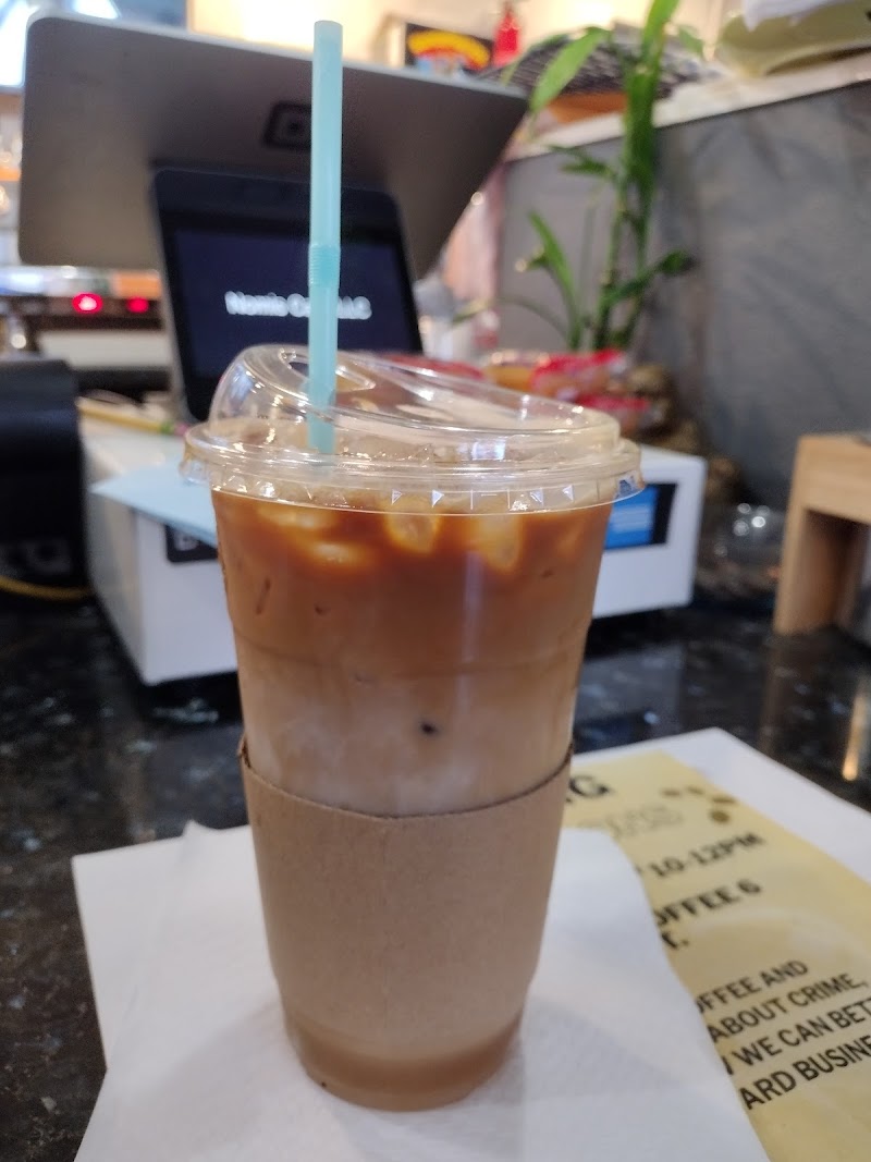 Nomi's Cafe photo 3
