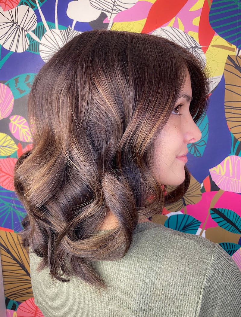 KC Salon and Spa photo 4