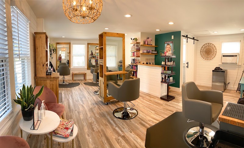 KC Salon and Spa photo 2