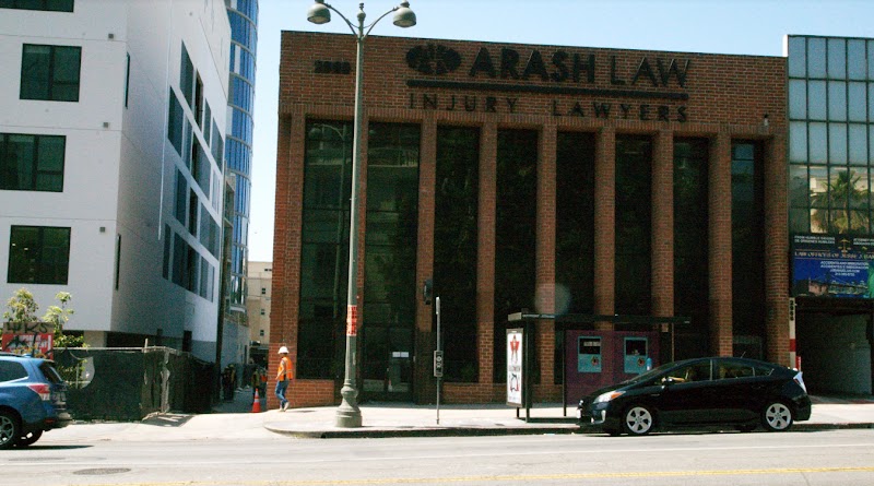 Arash Law photo 2