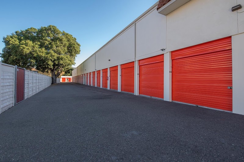 Public Storage photo 3