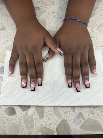 TOP LEE'S NAILS & SPA photo 2
