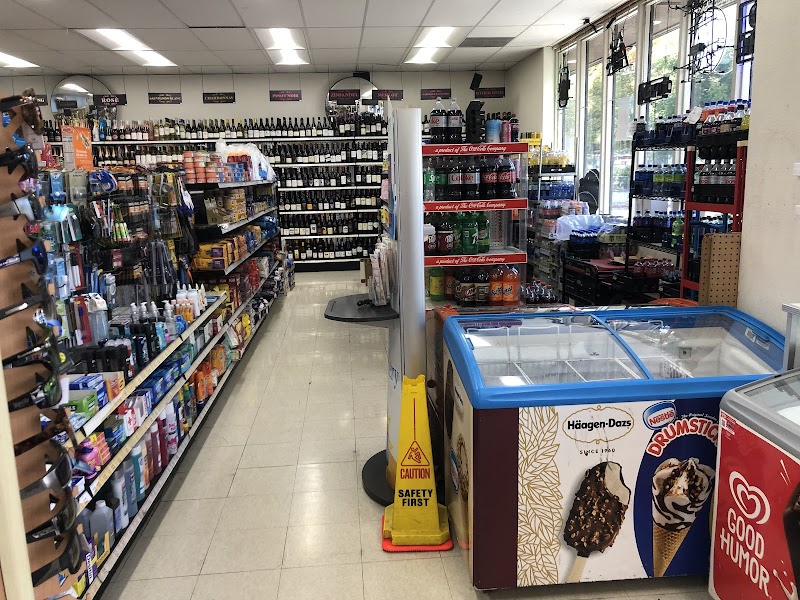 MD Liquor and Food 8 photo 4