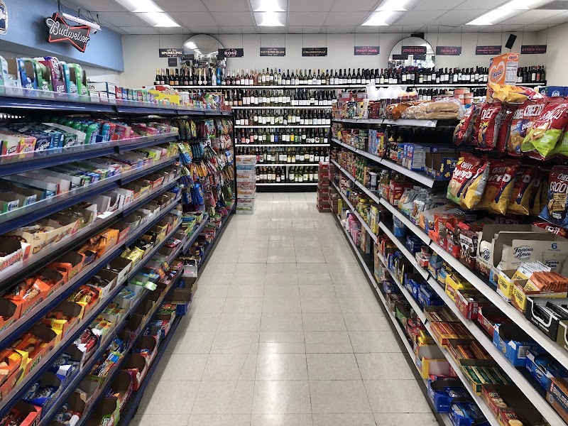 MD Liquor and Food 8 photo 2
