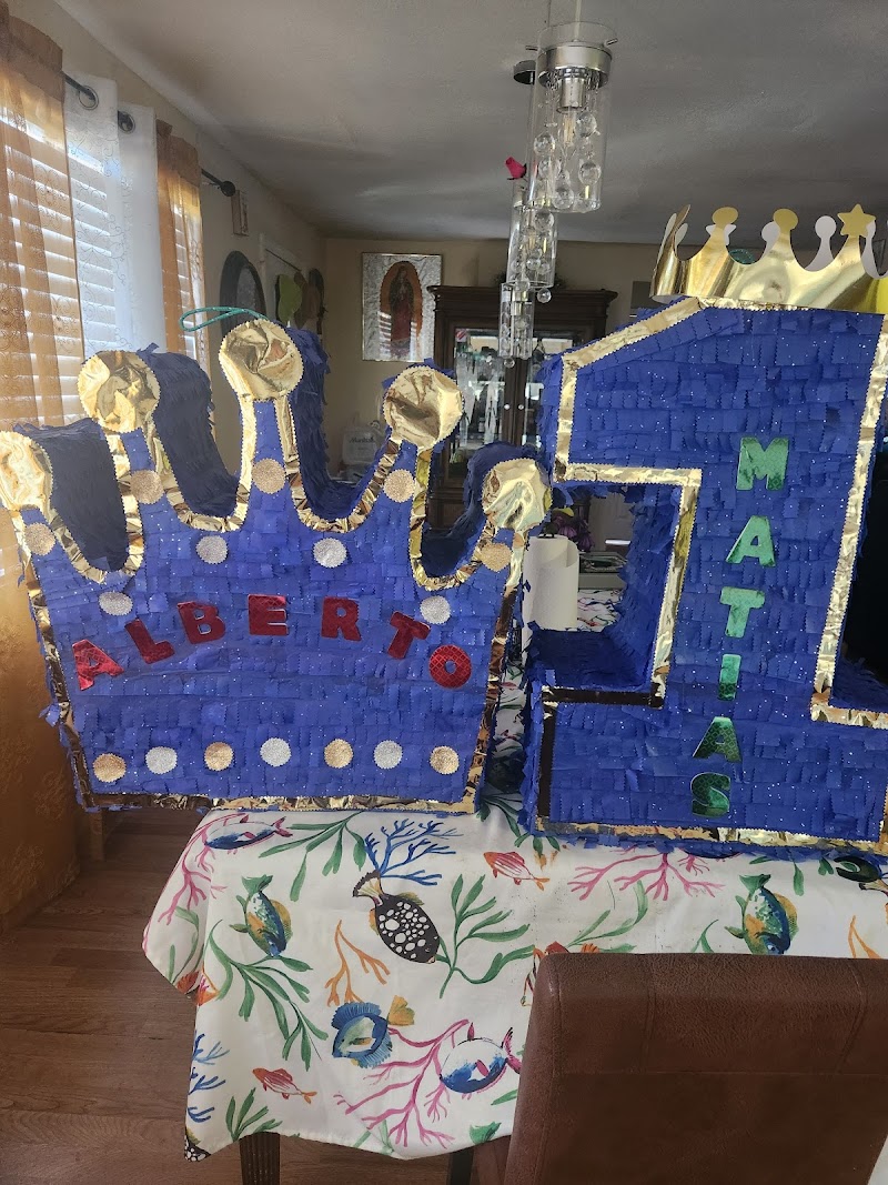 The Big Pinata by Maria photo 5