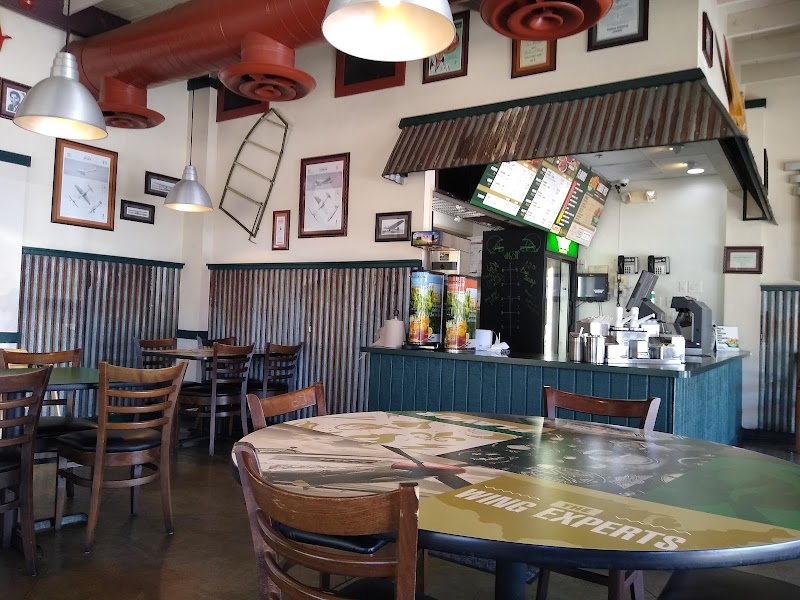 Wingstop photo 3