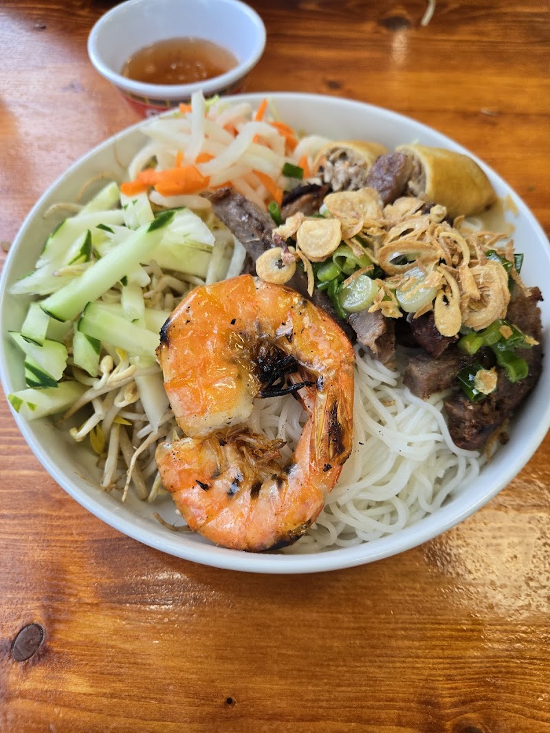Pho La- Vie Plant City photo 5