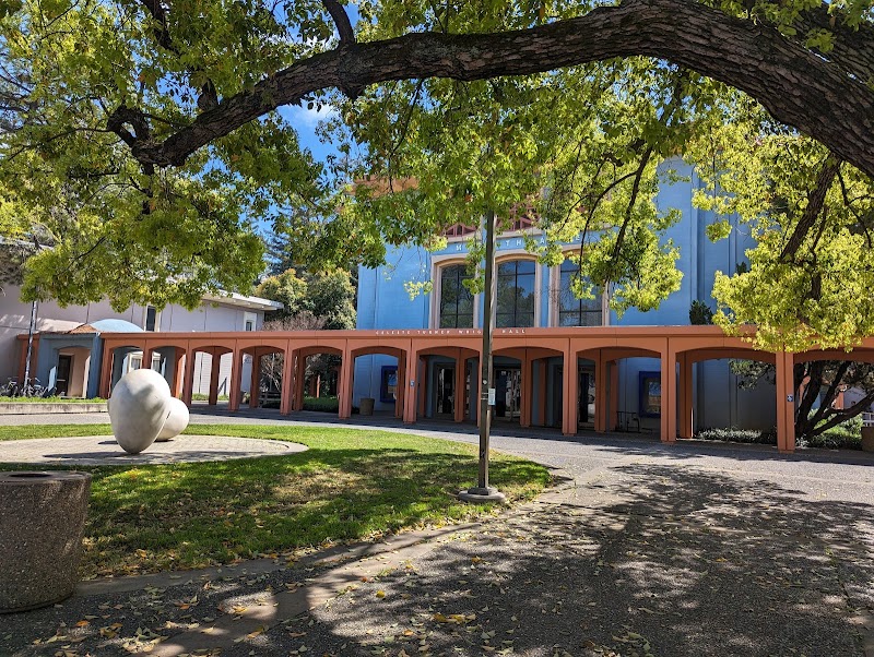 UC Davis Visitor Information photo 4