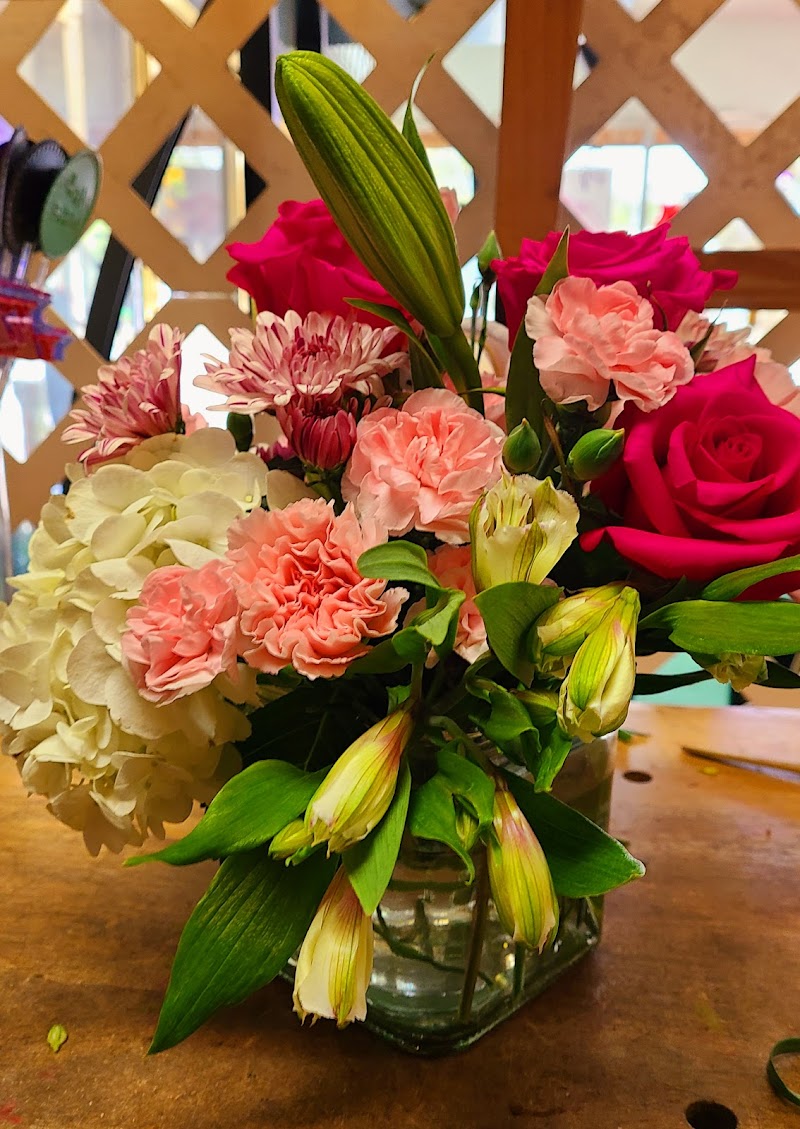 Eufloria Flower Boutique photo 4